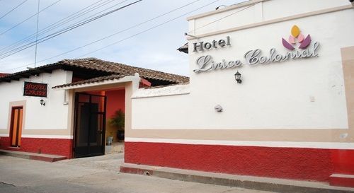 Hotel Lirice Colonial كوميتان د دومينغوز المظهر الخارجي الصورة