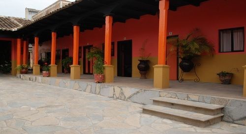 Hotel Lirice Colonial كوميتان د دومينغوز المظهر الخارجي الصورة