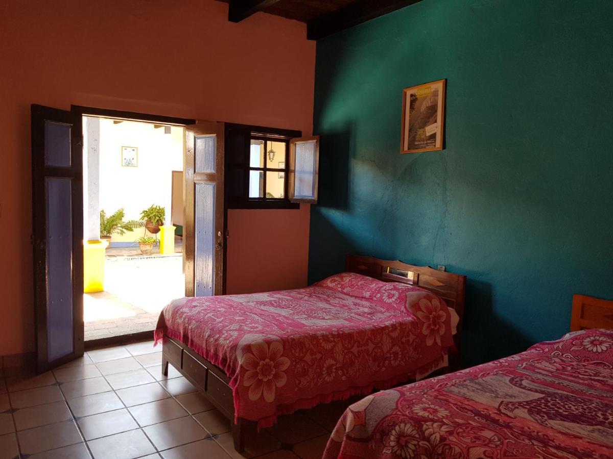 Hotel Lirice Colonial كوميتان د دومينغوز المظهر الخارجي الصورة